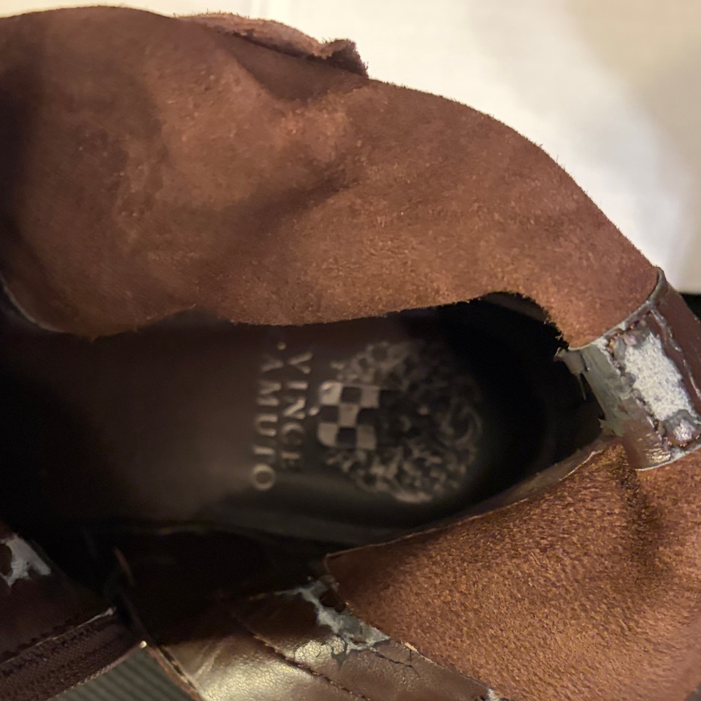 Vince Camuto Dark Brown Combat style Boots. 8M/ 38.5. Side zip. - Picture 8 of 13